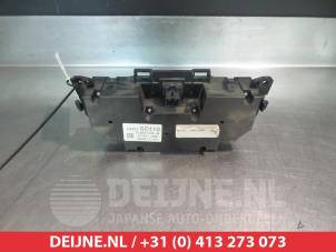 Subaru Impreza Heater control panel O305771 photo 2