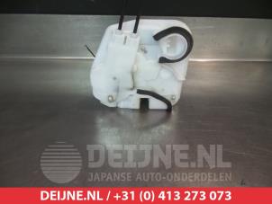 Mitsubishi Space Star Deurslot Mechaniek 4Deurs rechts-achter O281620 foto 2