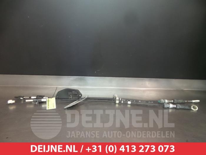Toyota Corolla Gearbox shift cable O373829