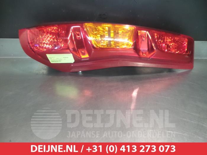 Nissan X-Trail Achterlicht rechts O299302