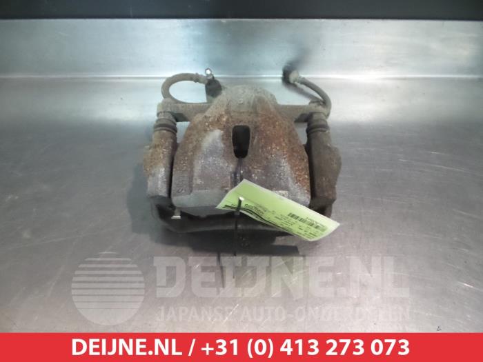 Toyota Urban Cruiser Remklauw (Tang) rechts-voor O326944