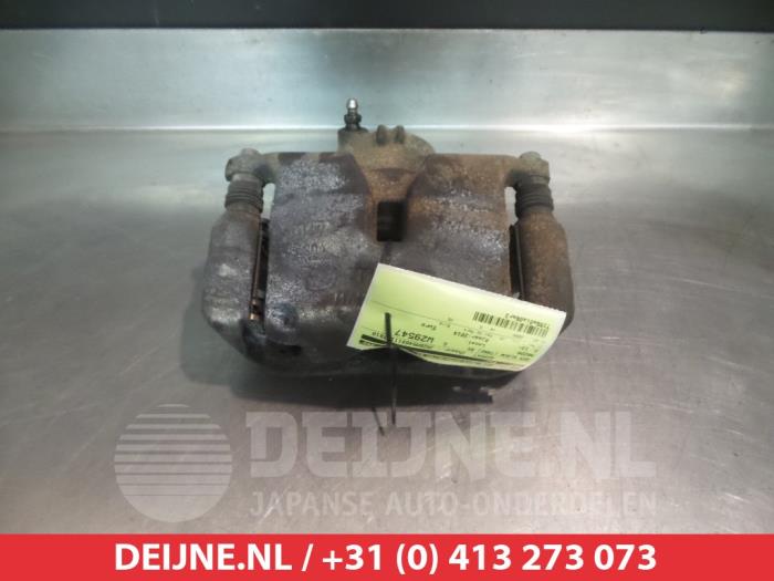 Mazda 3 Remklauw (Tang) rechts-voor O325820