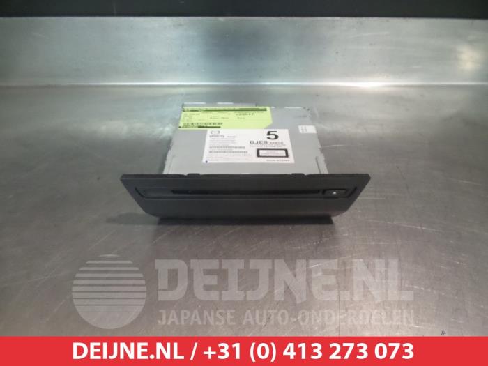 Mazda 3 CD Speler O312611