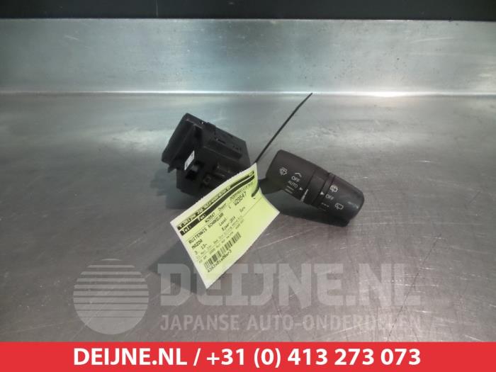 Mazda 3 Ruitenwis Schakelaar O309425