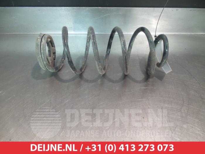 Toyota IQ Schraubenfeder hinten O380176