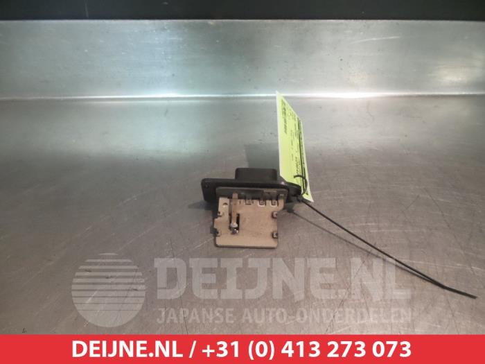 Toyota IQ Heizung Widerstand O368387