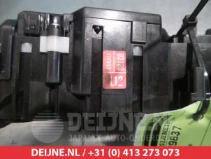 Toyota Auris Light switch O307434 photo 3