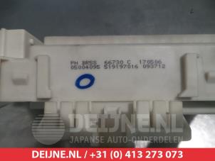 Mazda 3 Zekeringkast O350255 foto 2