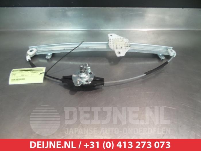 Hyundai I10 Ruitmechaniek 4Deurs links-voor O275570