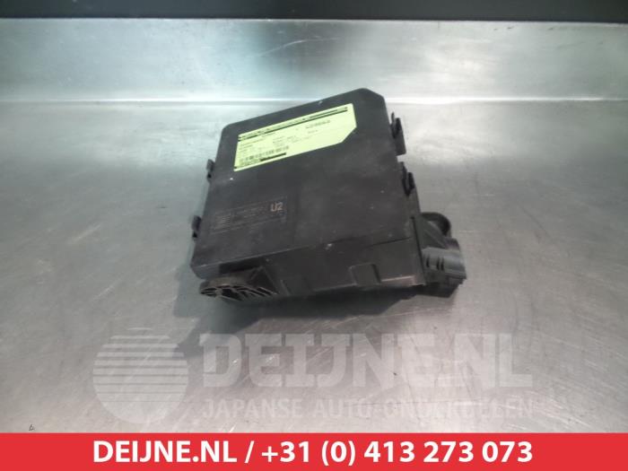 Nissan Leaf Sicherungskasten O350273