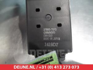 Suzuki Wagon R+ Combischakelaar ramen O312302 foto 3