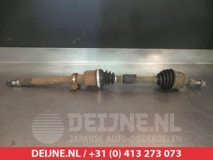 Gebruikte Homokineetas rechts-voor Mitsubishi Colt (Z2/Z3) 1.5 DI-D 12V HP Prijs € 35,00 Margeregeling aangeboden door V.Deijne Jap.Auto-onderdelen BV