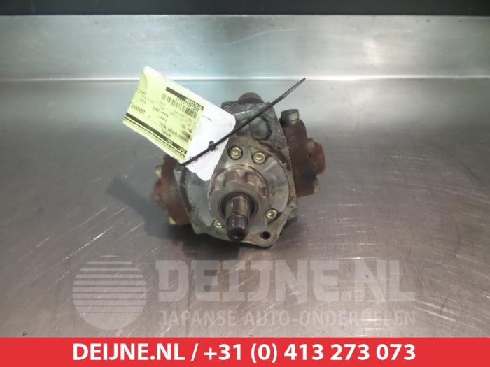 Mazda MPV Brandstofpomp Mechanisch O355146