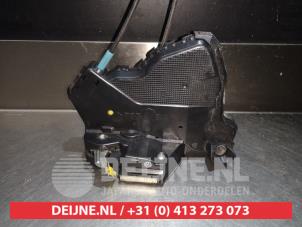 Suzuki Grand Vitara Türschlossmechanik 2-türig links O279099 foto 2