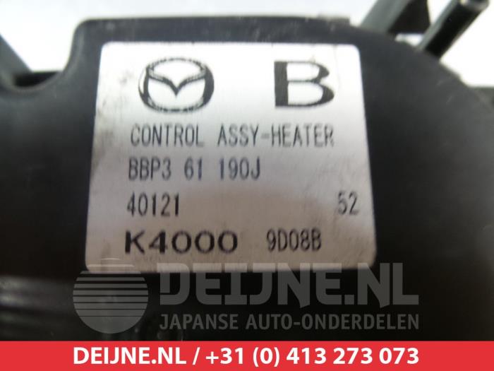 Mazda 3 Heater control panel O305347