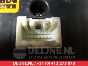 Mazda 3 Heater control panel O305347 photo 3
