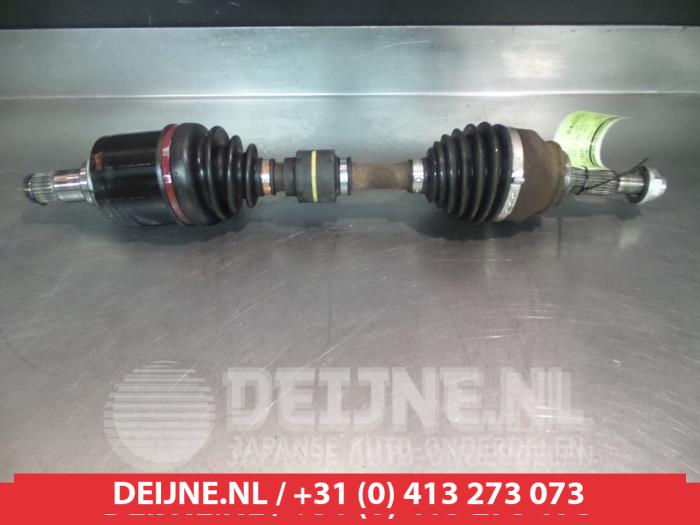 Mitsubishi ASX Aandrijfas links-voor O318205