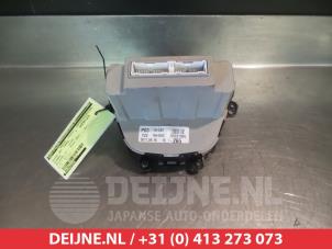 Hyundai Veloster Heater control panel O305524 photo 2