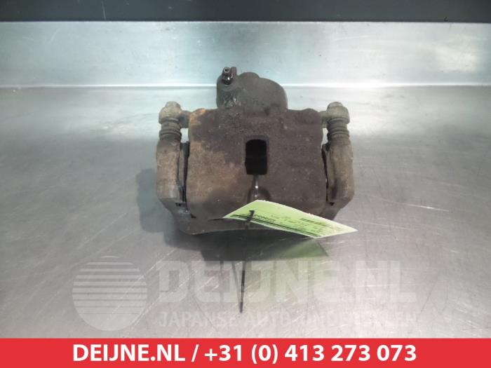 Hyundai Galloper Bremszange links vorne O324731