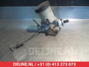 Gebruikte Hoofdremcilinder Mazda MX-5 (NA18/35/6C/8C) 1.8i 16V Prijs € 35,00 Margeregeling aangeboden door V.Deijne Jap.Auto-onderdelen BV