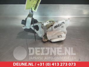 Mitsubishi Pajero Deurslot Mechaniek 4Deurs links-achter O280336 foto 2