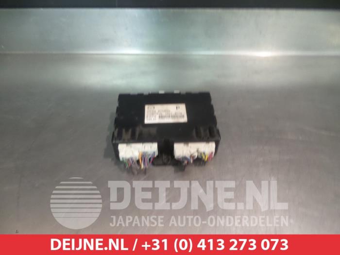 Gebruikte Computer Body Control Mazda 5 (CR19) 2.0i 16V Prijs € 75,00 Margeregeling aangeboden door V.Deijne Jap.Auto-onderdelen BV