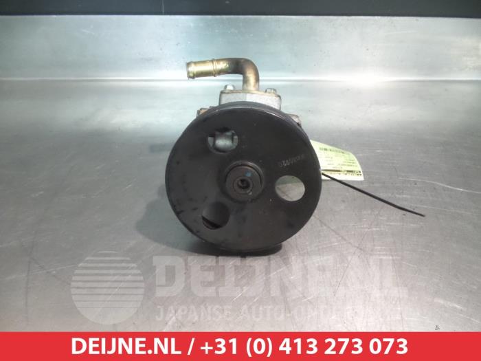 Gebruikte Servopomp Chevrolet Lacetti (KLAN) 1.6 16V Prijs € 35,00 Margeregeling aangeboden door V.Deijne Jap.Auto-onderdelen BV