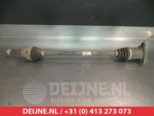 Gebruikte Steekas rechts-achter Suzuki SX4 S-Cross (JY) 1.6 16V DDiS AllGrip Prijs € 50,00 Margeregeling aangeboden door V.Deijne Jap.Auto-onderdelen BV