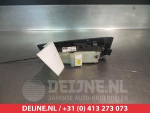 Toyota Avensis Multi-functional window switch O312427 photo 2