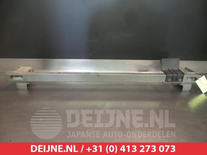 Nissan X-Trail Bumperframe voor O264815