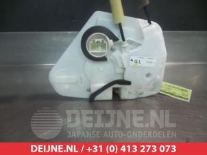 Mazda 2 Door lock mechanism 4-door, front left O279403 photo 2