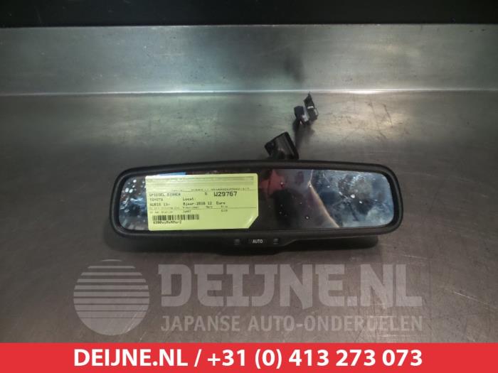 Toyota Auris Binnenspiegel O311070