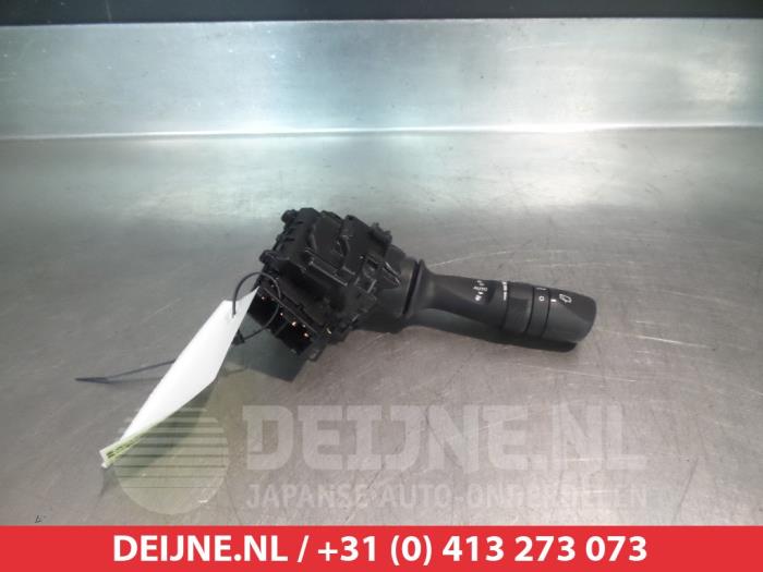 Toyota Auris Wiper switch O310458