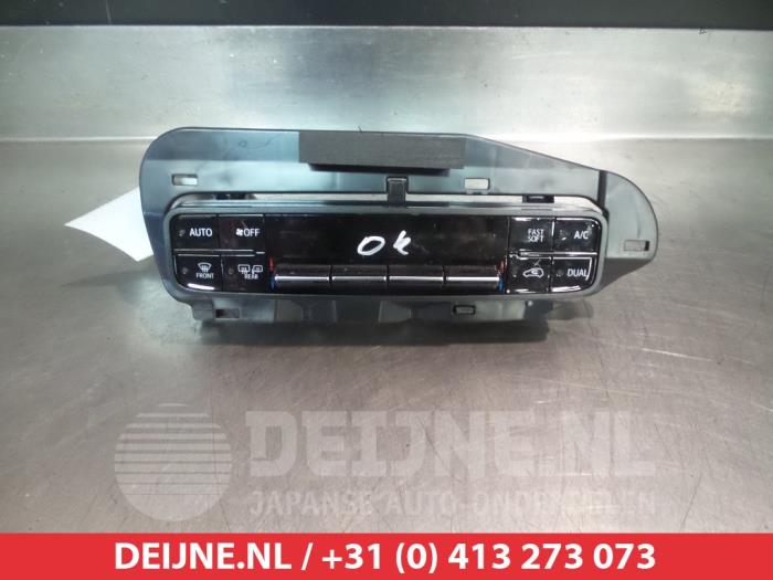 Toyota Auris Heater control panel O306414
