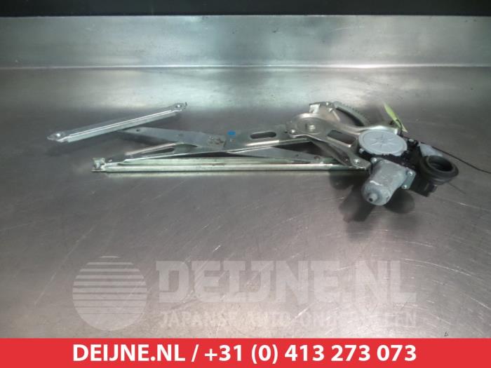 Toyota Prius Ruitmechaniek 4Deurs rechts-voor O277127
