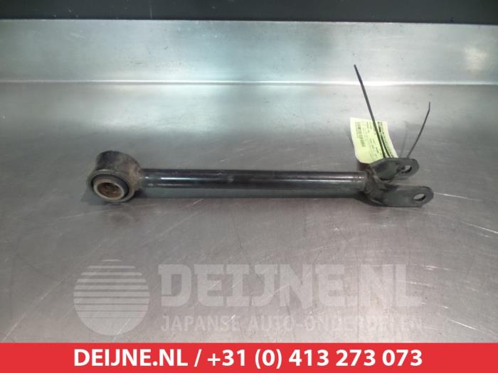Nissan Murano Draagarm rechts-achter O384287
