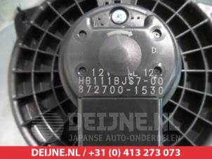 Mazda 2 Kachel Ventilatiemotor O366903 foto 2