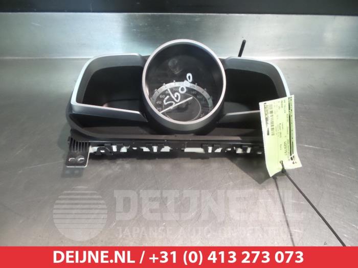 Mazda 2 Kilometerteller KM O304179