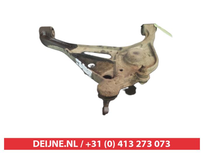Suzuki Grand Vitara Draagarm onder links-voor O381730