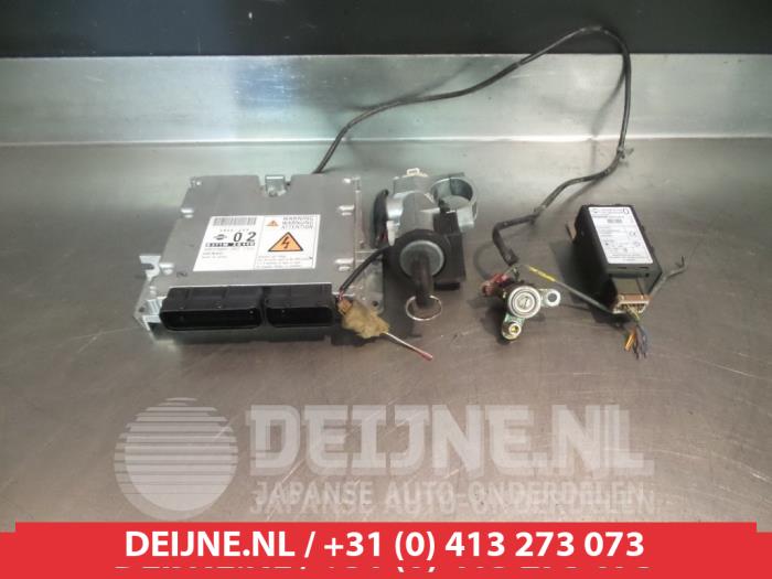 Nissan X-Trail Slotenset Cilinder (compleet) O278119