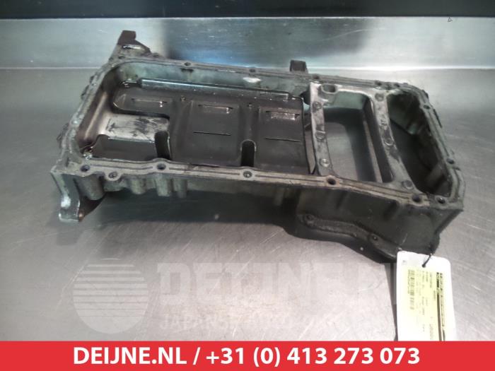 Gebruikte Carterpan Nissan X-Trail Prijs € 35,00 Margeregeling aangeboden door V.Deijne Jap.Auto-onderdelen BV
