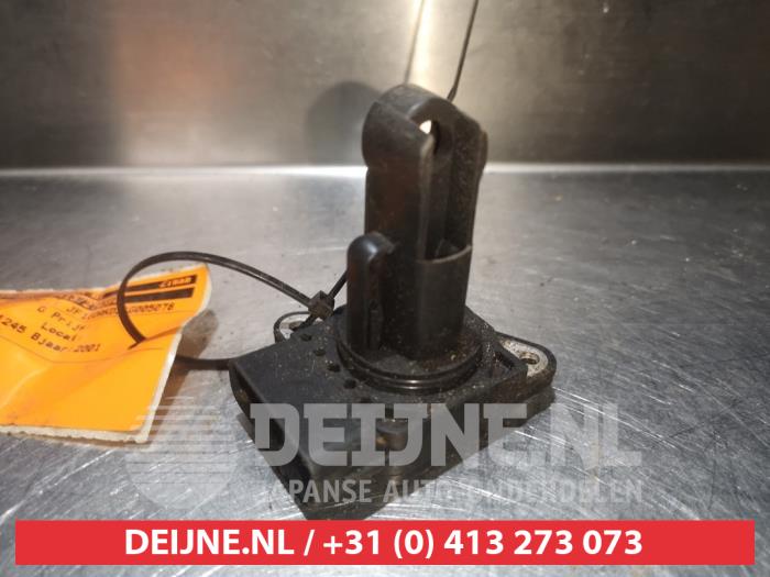 Gebruikte Luchthoeveelheidsmeter Subaru Impreza II (GD) 2.0 Turbo 16V WRX Prijs € 50,00 Margeregeling aangeboden door V.Deijne Jap.Auto-onderdelen BV