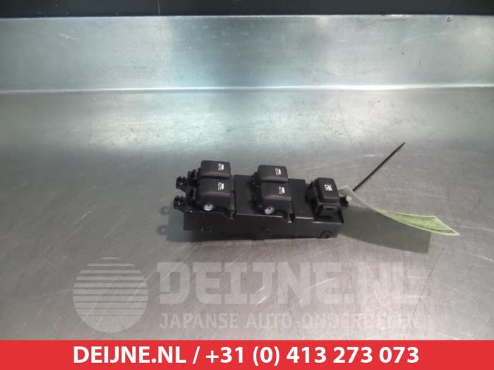 Kia Ceed Kombischalter Fenster O311884