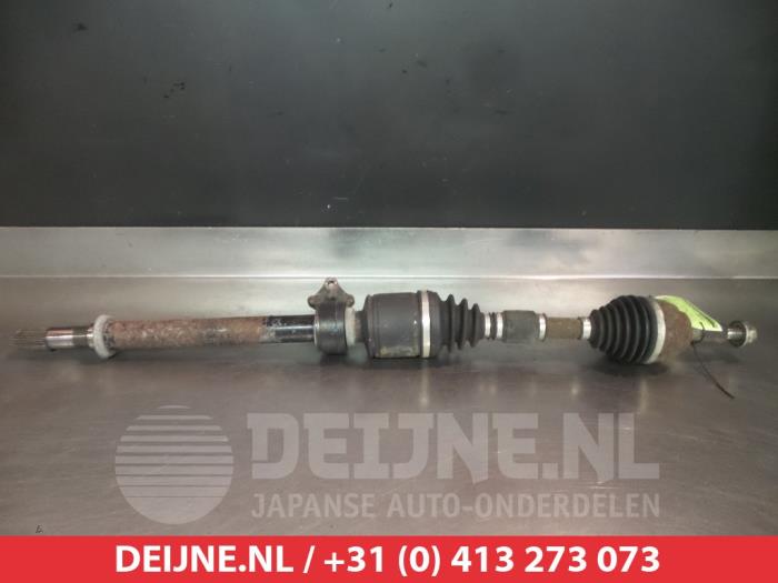 Mazda 3 Aandrijfas rechts-voor O318869
