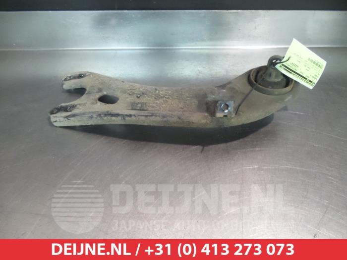 Hyundai I40 Draagarm links-achter O383317