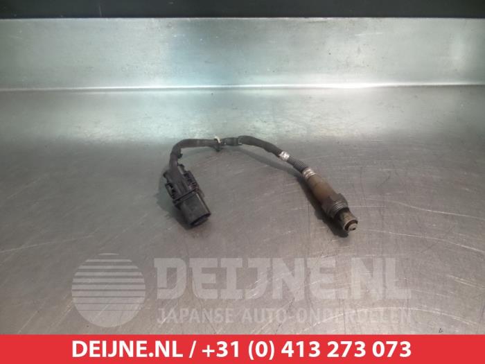 Gebruikte Lambda Sonde Hyundai i40 CW (VFC) 1.7 CRDi 16V Prijs € 20,00 Margeregeling aangeboden door V.Deijne Jap.Auto-onderdelen BV