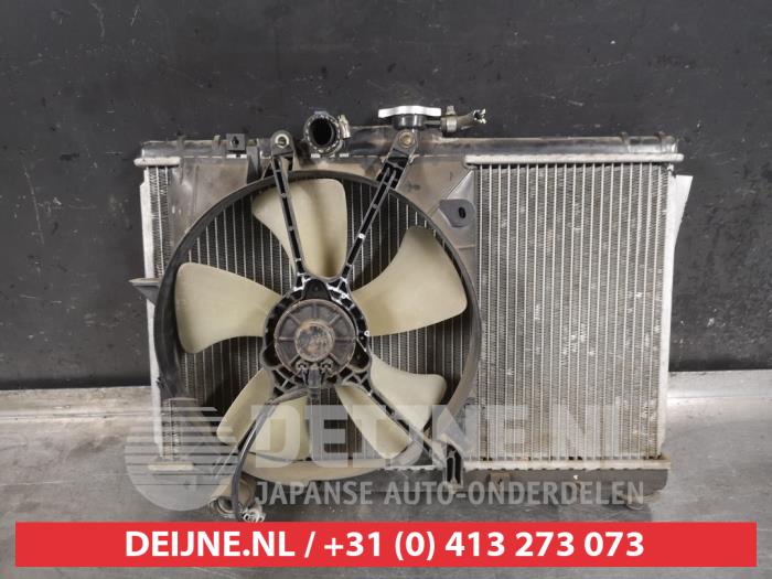 Gebruikte Radiateur Toyota Paseo (EL54) 1.5i,GT MPi 16V Prijs € 35,00 Margeregeling aangeboden door V.Deijne Jap.Auto-onderdelen BV