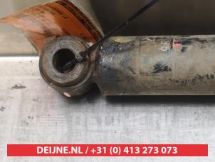 Mitsubishi L200 Stoßdämpfer links hinten O378647 foto 2