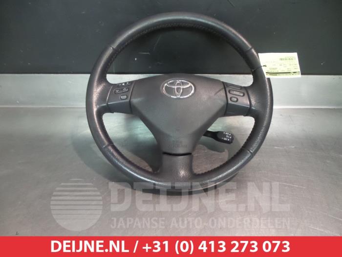 Airbag links (Stuur) van een Toyota Corolla Verso (R10/11) 2.0 D-4D 16V 2005