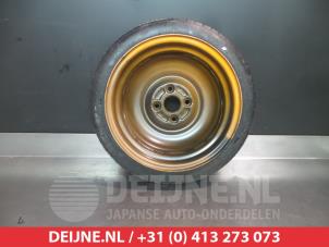 Daihatsu Young RV Space-saver spare wheel O328476 photo 2